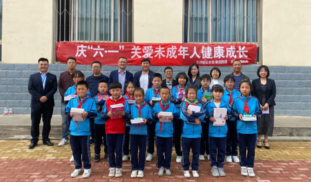 微信图片_20210602105826_meitu_3.jpg 微信图片_20210602105826_meitu_3.jpg